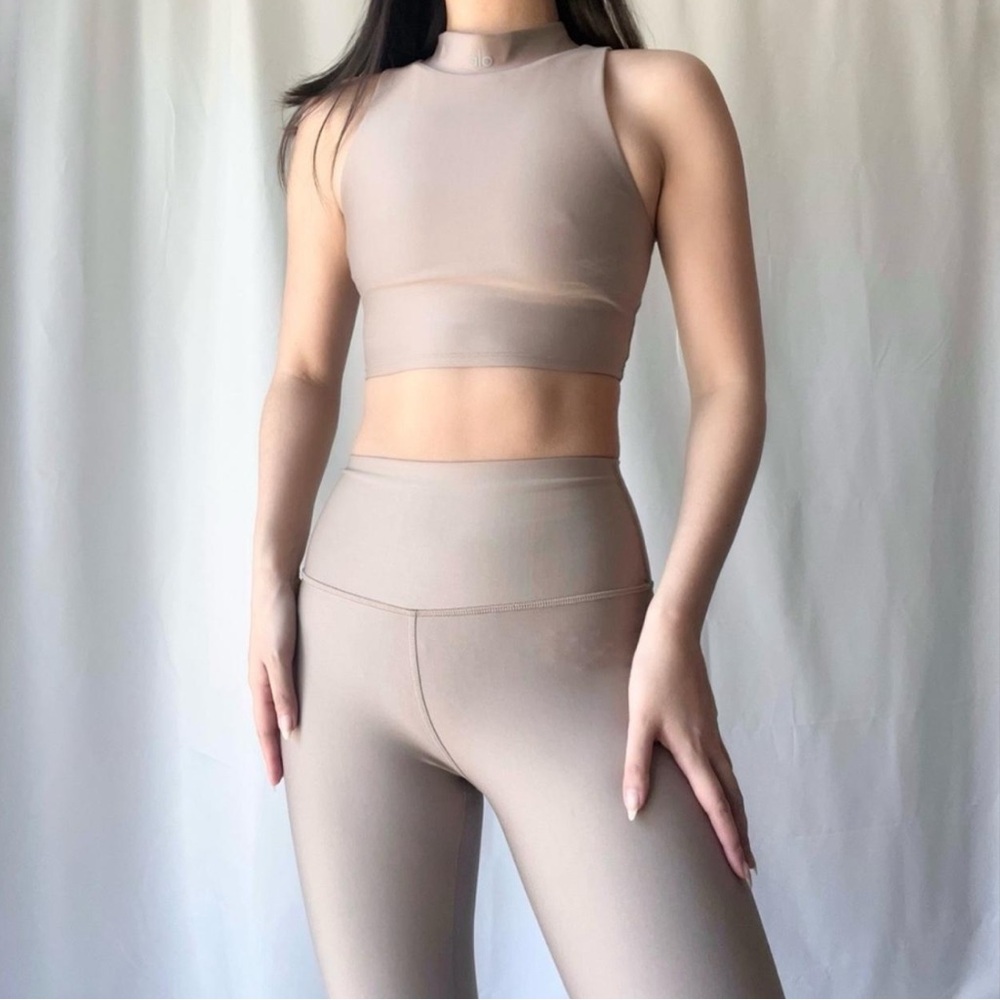 Alo Yoga Airlift Set